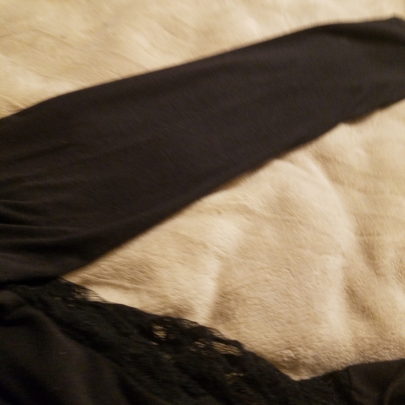 Top - Picture 4 of 5